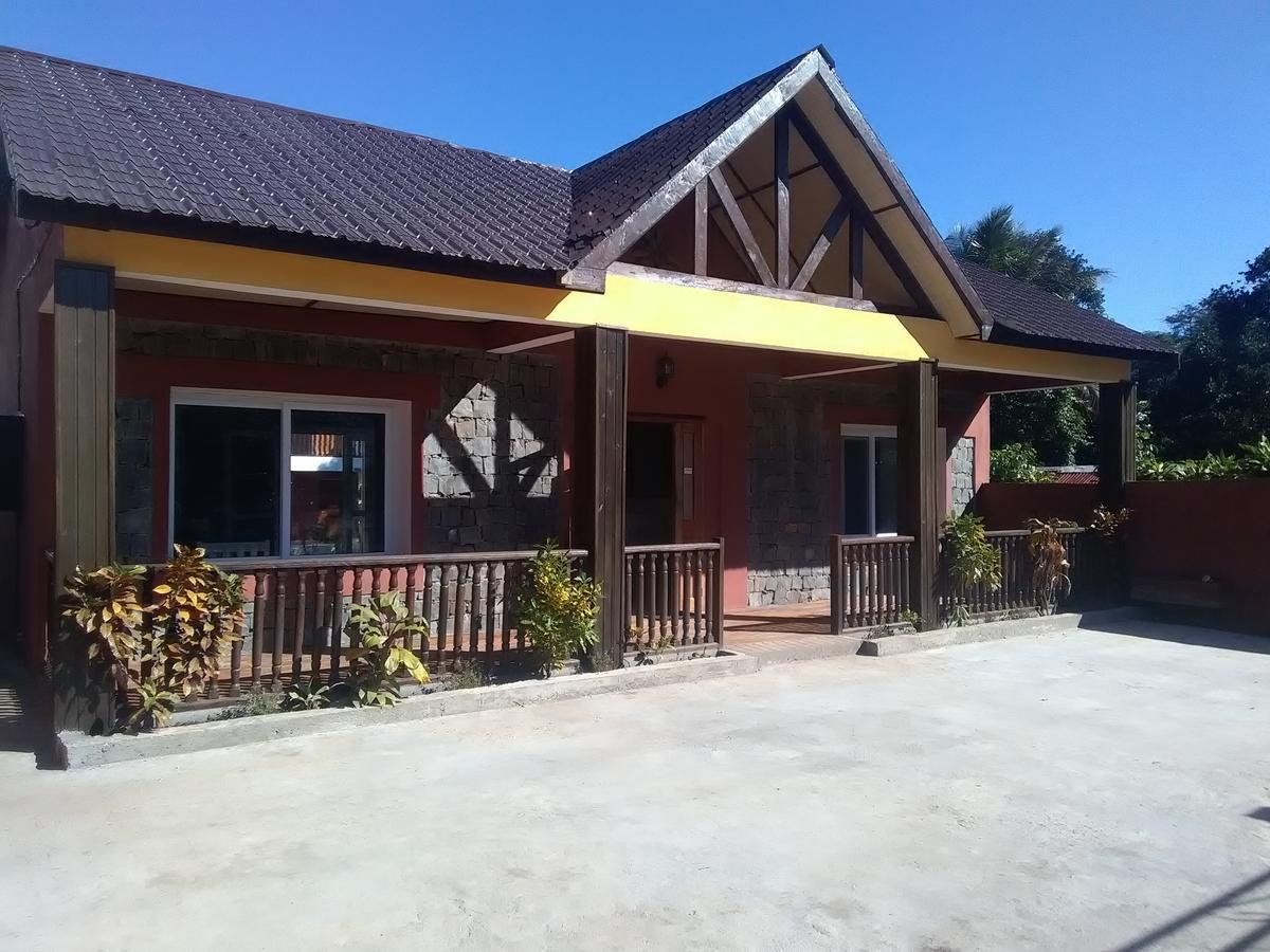 Hotel H1 Manakara Exterior photo